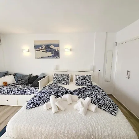 Appartamento Holidays In Playa De Americas *