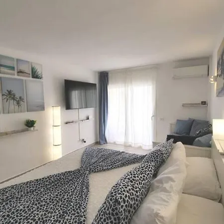 Appartamento Holidays In Playa De Americas *